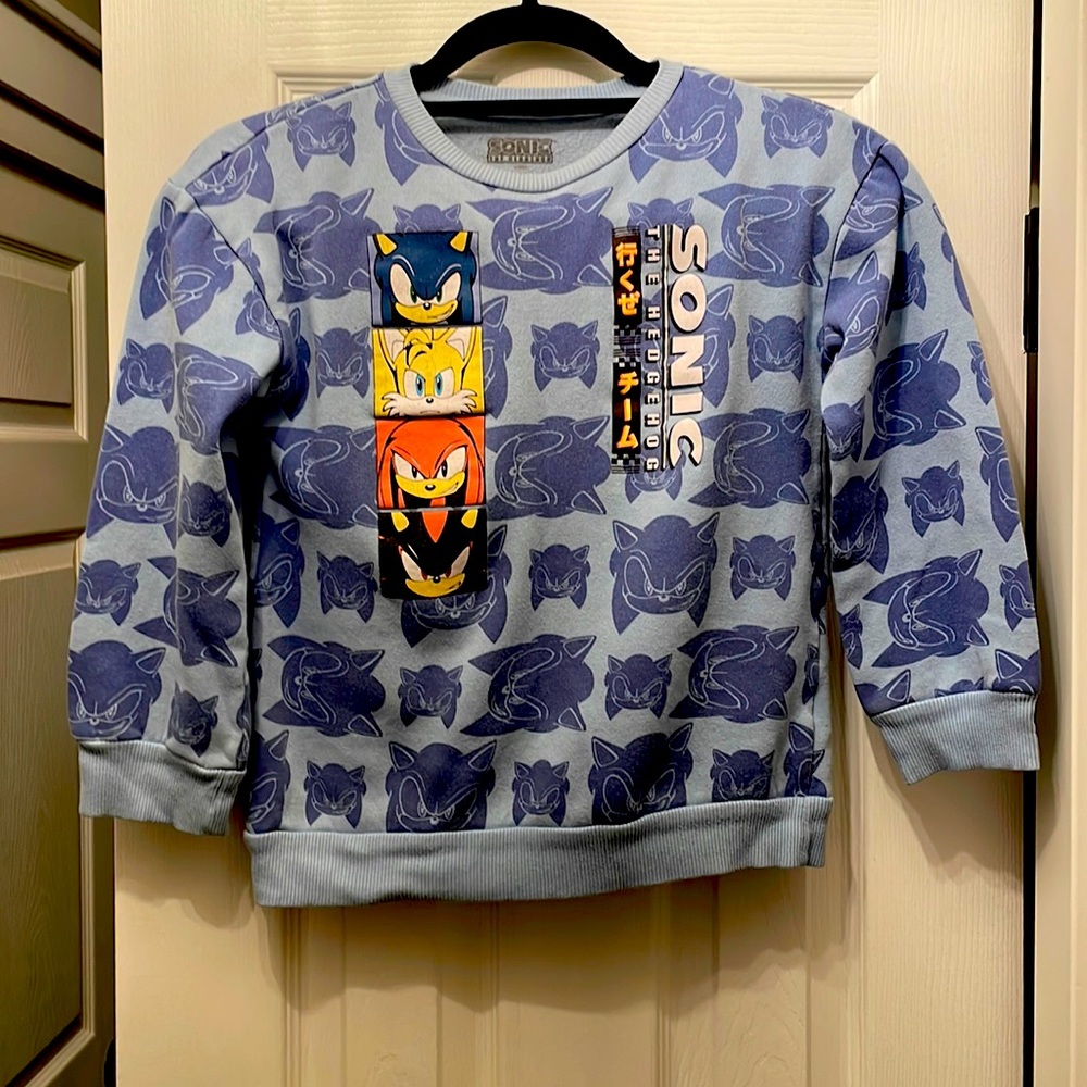 Sonic sweater